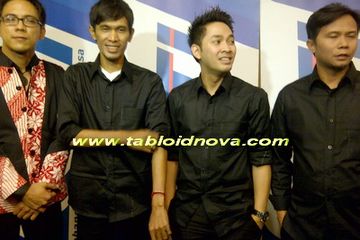 Noah Manggung Tanpa Ariel