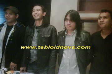 Yoyok Tetap Didukung Personel Band Padi