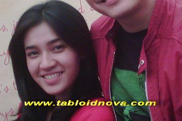 Sibuk Syuting Dhini & Dimas Tunda Momongan