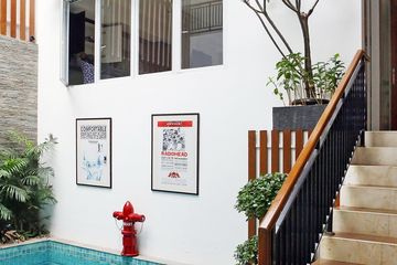 Griya, Rumah Desta dan Natasha, Pernik Serba Inggris (Foto: Adrianus Adrianto / NOVA)