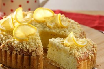 Lemon Cake Pie Crumble