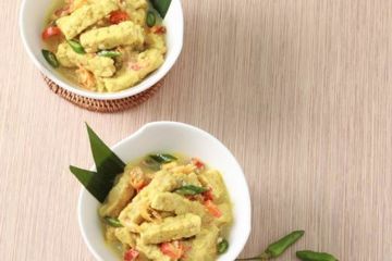 Jangan lombok super pedas  ini tak membuat kapok yang menyantapnya.