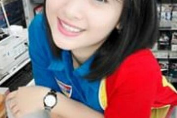 Dijuluki Kasir Cantik, Siti Diminta Netizen Tak Lupa Diri