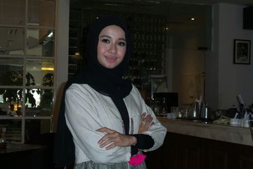 Laudya Cynthia Bella bersyukur masih terus mendapat banyak tawaran di panggung keartisan usai memutuskan berhijab awal tahun 2015 lalu.