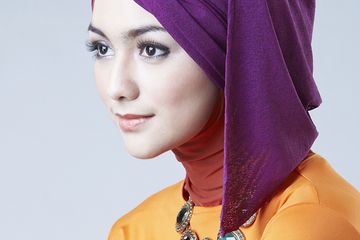Kreasi Model Turban Untuk Tampilan Hijab Kantor