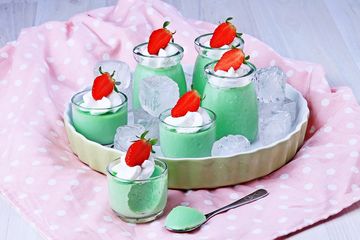 Si Imut yang Enak, Puding Melon Stroberi