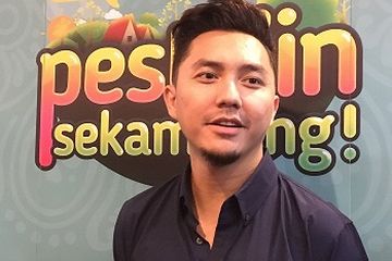 Selektif Pilih Kerjaan, Omesh Nikmati Momen Berbuka Puasa di Rumah