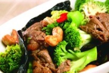 BROKOLI CAH DAGING CABAI KERING