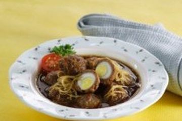 SEMUR BOLA DAGING TELUR PUYUH
