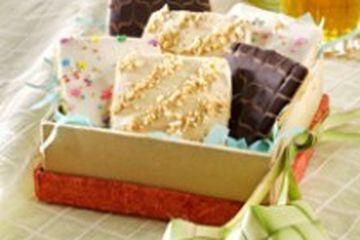 KUE KERING VANILA ANEKA TOPING