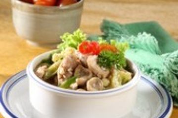 AYAM TUMIS JAMUR