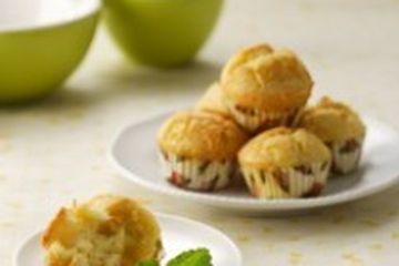 CORN & CHEESE MUFFIN