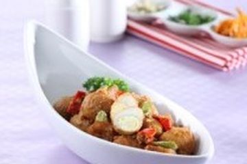 TELUR PUYUH SANTAN PEDAS