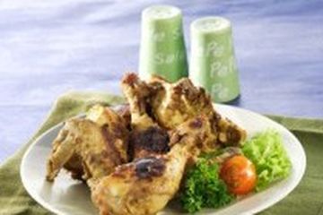 AYAM BAKAR BUMBU OPOR