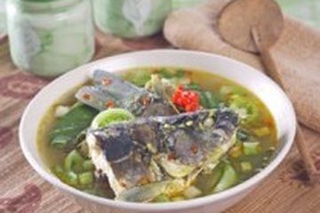 IKAN MAS KUAH SEGAR