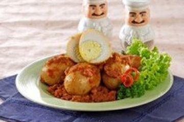 TELUR BUMBU SAMBAL EBI
