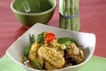 AYAM TUMIS PETAI