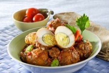 TELUR SANTAN PETIS PEDAS