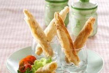 STIK PASTEL ISI AYAM