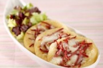 SMOKED BEEF & CHEESE PANCAKE