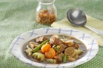 DAGING KUAH KECAP DENGAN SAYUR