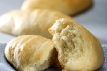 FRENCH GARLIC CHEESE BREAD