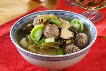 BOLA DAGING KUAH SAYUR ASIN