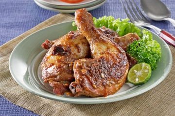 AYAM PANGGANG NGHOHIANG