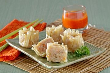 SIOMAY AYAM SAYUR