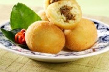 KROKET NASI KUNING ALA BALI