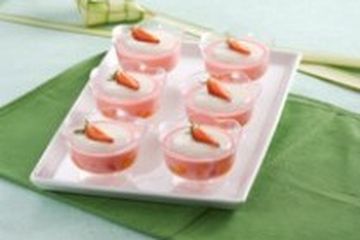 PUDING CUP STROBERI BUAH KOKTAIL