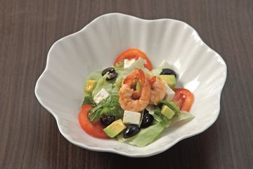 Grilled Shrimp Salad Ini Bisa Jadi Menu Makan Malam Yang Bikin Kenyang Tanpa Rasa Bersalah