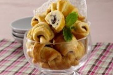 PAI COKELAT KEJU GULUNG