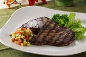 STEAK TUNA SAUS SALSA MANGGA