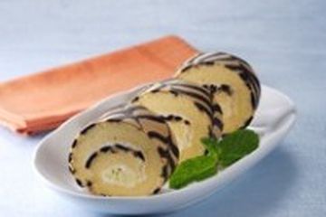 CHEESE AND ORANGE ROLL CAKE
