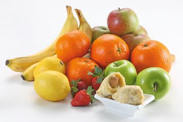 Manakah yang Lebih Baik, Makan Buah Sebelum atau Sesudah Makan?