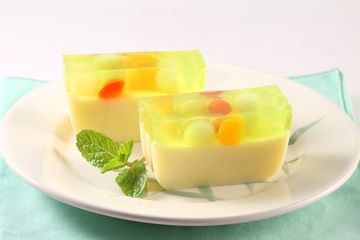 Puding Vanila Lapis Buah, Si Lembuat Dan Manis Yang Siap Jadi Primadona Saat Berbuka