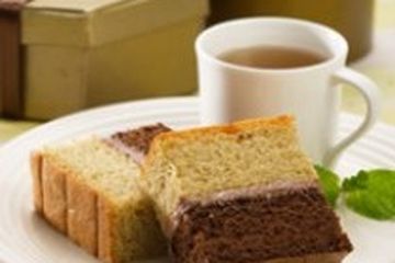 LAPIS PISANG COKELAT