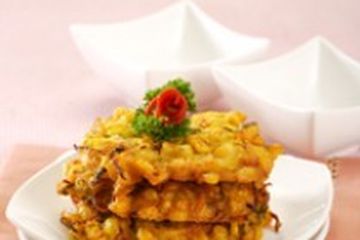 BAKWAN JAGUNG IKAN TERI PEDAS