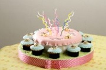 VANILLA BIRTHDAY CAKE