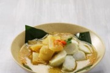 LONTONG NYEMOK