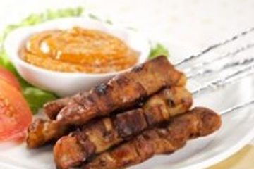 SATE AYAM SAUS PRAKTIS