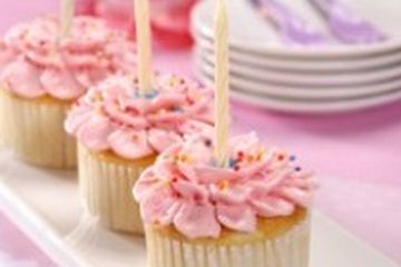 ANGEL CAKE ULANG TAHUN