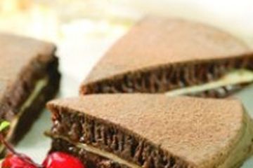 MARTABAK COKELAT KAYA RASA