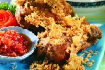 AYAM KREMES