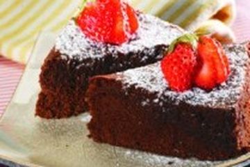 CAKE COKELAT STROBERI