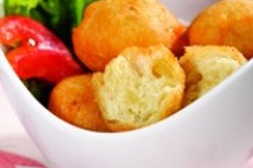 ROTI GORENG BAWANG BOMBAY