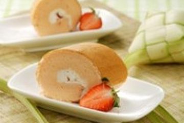 BOLU GULUNG STROBERI