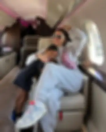 Kylie Jenner dan Stormi 