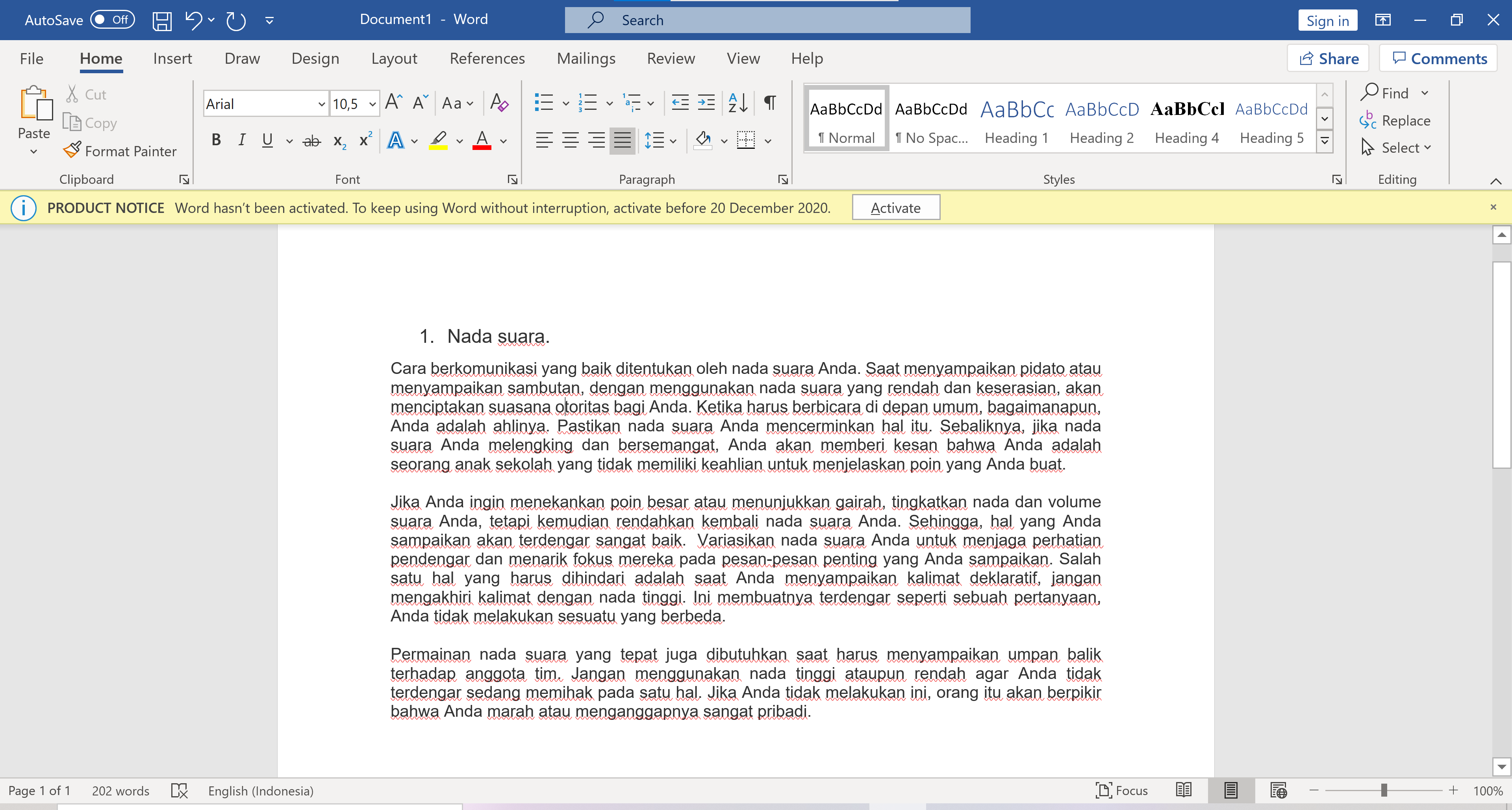 Ilustrasi cara merapikan teks di Microsoft Word.